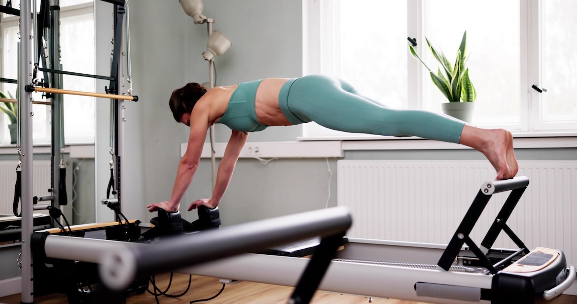 What’s the Difference Between Lagree and Pilates—and Whic... | theSkimm