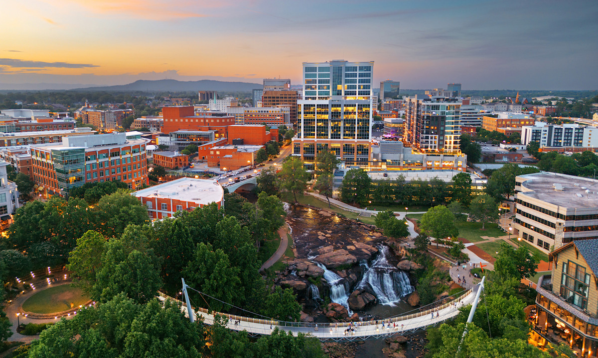 Greenville, South Carolina Is the Vibrant Charleston Alternative To Visit Now