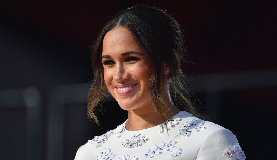 I Used the Same Hair Oil as Meghan Markle, and My Hair Ha... | theSkimm