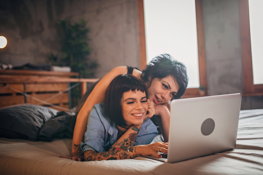 3 Ways To Approximate a Threesome in Your Relationship Wh... | theSkimm