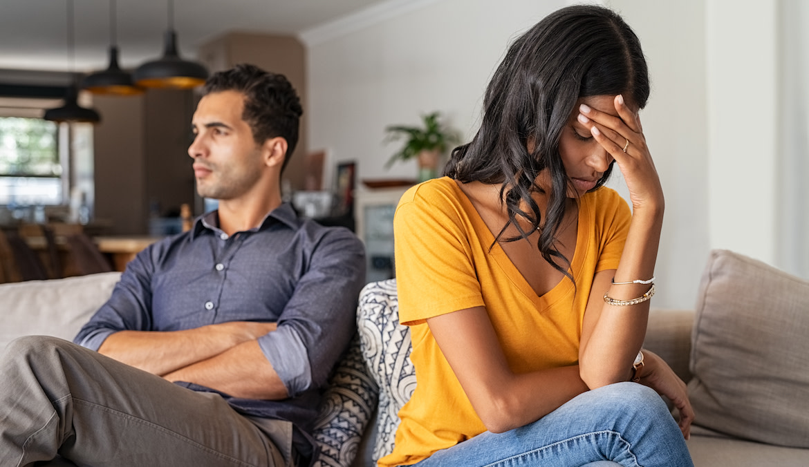 5 Signs Anxiety May Be Ruining Your Relationship, and Wha... | theSkimm