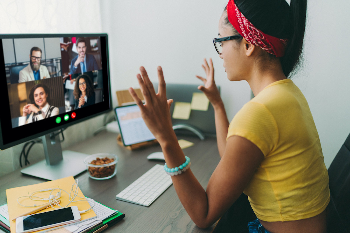 7 Patronizing Phrases at Work To Avoid—And What To Say In... | theSkimm