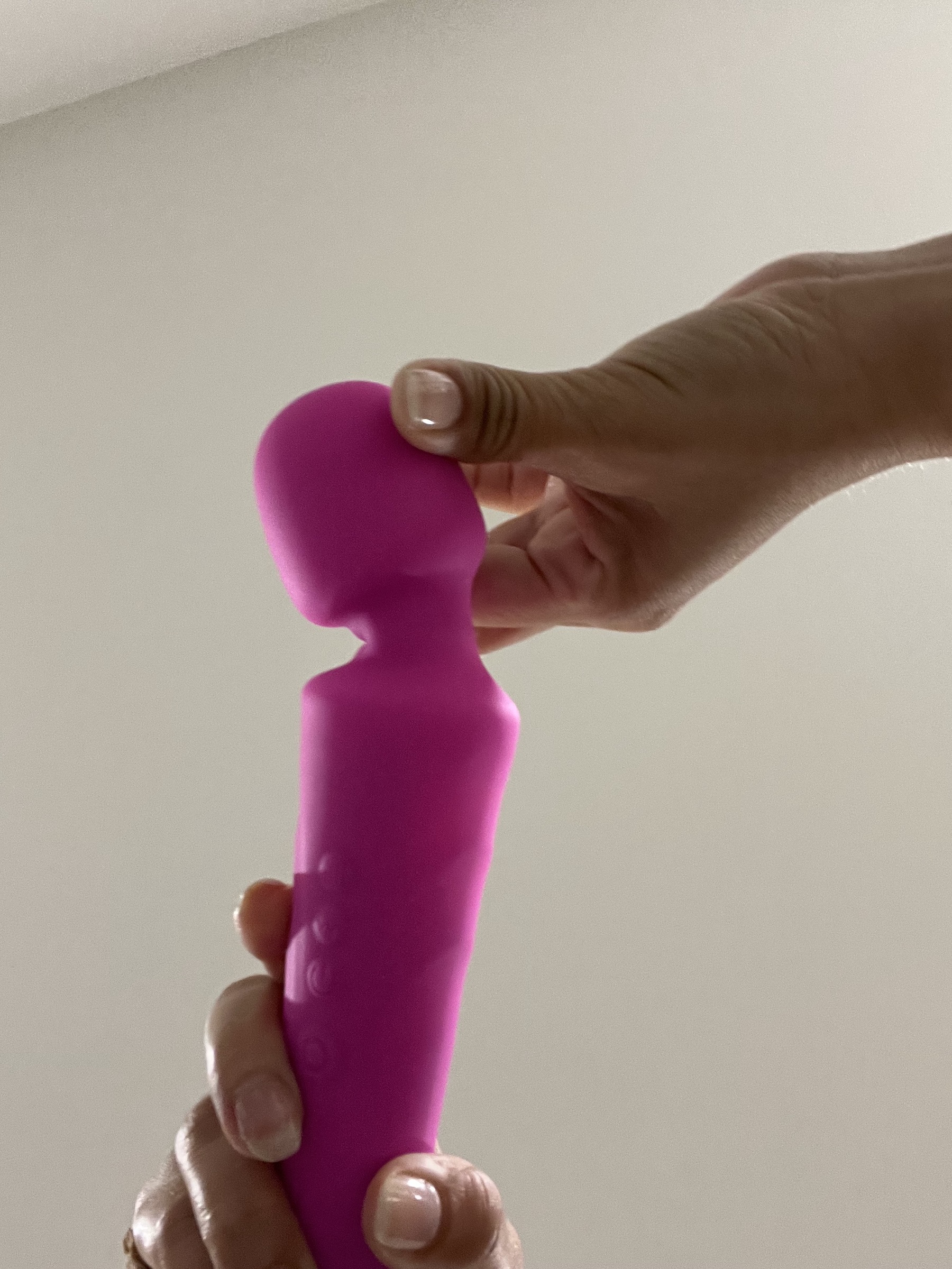 ava vibrator wand premium All – Ava main image 1
